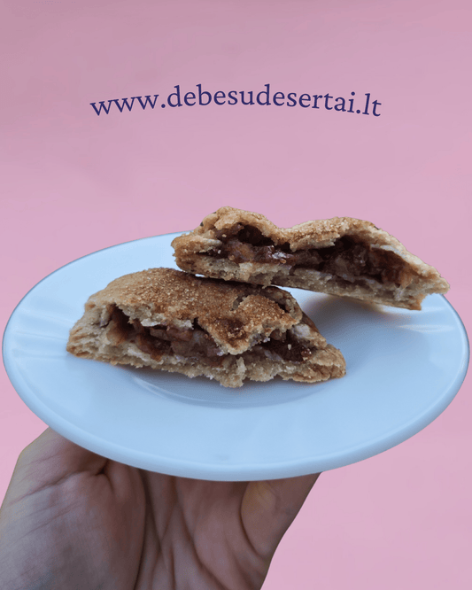 Trapios tešlos sausainiai su obuoliais